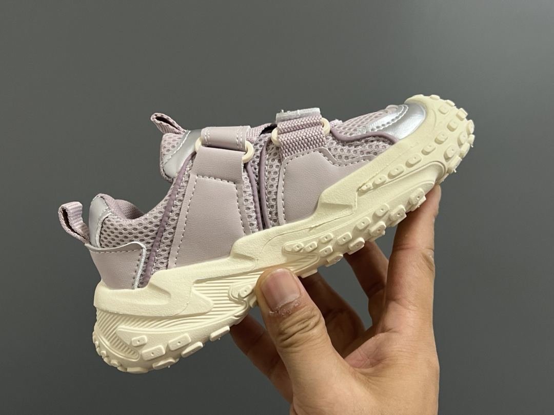 图片[7]-NK 新款双魔术贴儿童轮胎鞋 尺码：26-37码 超爱的轮胎🛞系列 双魔术贴设计，穿脱方便✔️ 耐磨防滑大底，脚感超赞👍🏻-选品中心