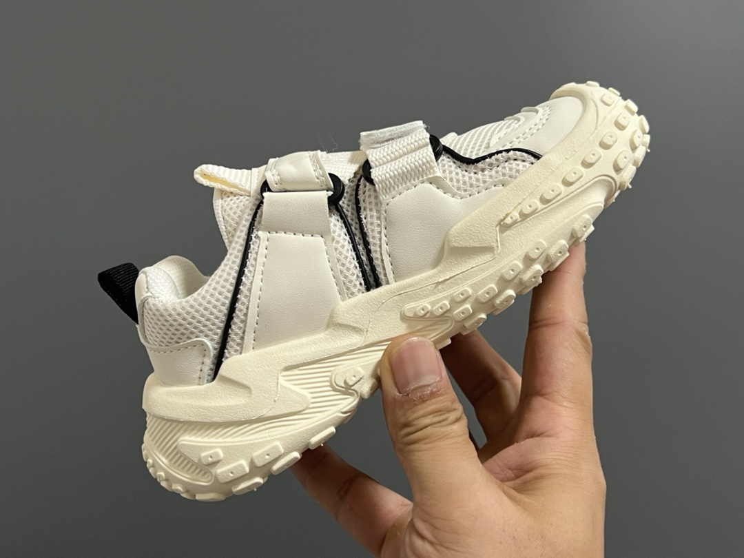 图片[6]-NK 新款双魔术贴儿童轮胎鞋 尺码：26-37码 超爱的轮胎🛞系列 双魔术贴设计，穿脱方便✔️ 耐磨防滑大底，脚感超赞👍🏻-选品中心