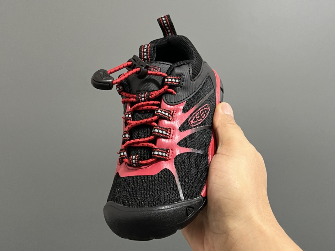 图片[6]-KEE*潮牌新款chandler 2cnx 冒险款户外网面儿童运动鞋 尺码：24-37码 户外大佬出品，必备时尚单品❤️ 松紧扣设计，穿脱方便✌🏻 橡胶耐磨防滑大底，脚感超赞👍🏻-选品中心