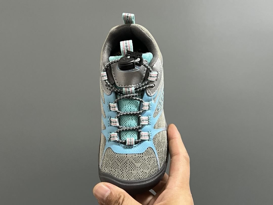 图片[5]-KEE*潮牌新款chandler 2cnx 冒险款户外网面儿童运动鞋 尺码：24-37码 户外大佬出品，必备时尚单品❤️ 松紧扣设计，穿脱方便✌🏻 橡胶耐磨防滑大底，脚感超赞👍🏻-选品中心