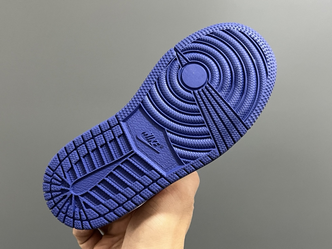 图片[5]-乔一中帮锁扣儿童运动鞋 尺码：22-37.5码 超棒的锁扣系列🔥 经典乔一中帮款式🆕 优质皮料质感超赞👍🏻 耐磨防滑大底，脚感超舒服☁️-选品中心