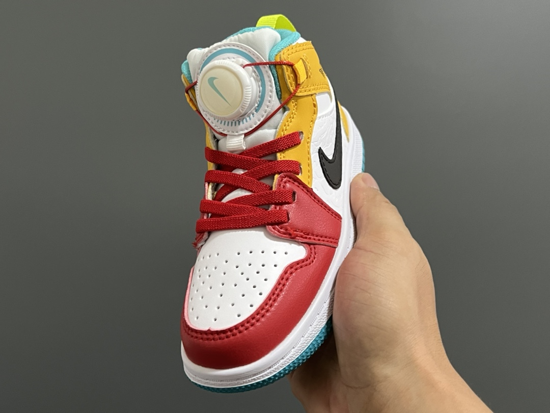 图片[6]-乔一中帮锁扣儿童运动鞋 尺码：22-37.5码 超棒的锁扣系列🔥 经典乔一中帮款式🆕 优质皮料质感超赞👍🏻 耐磨防滑大底，脚感超舒服☁️-选品中心