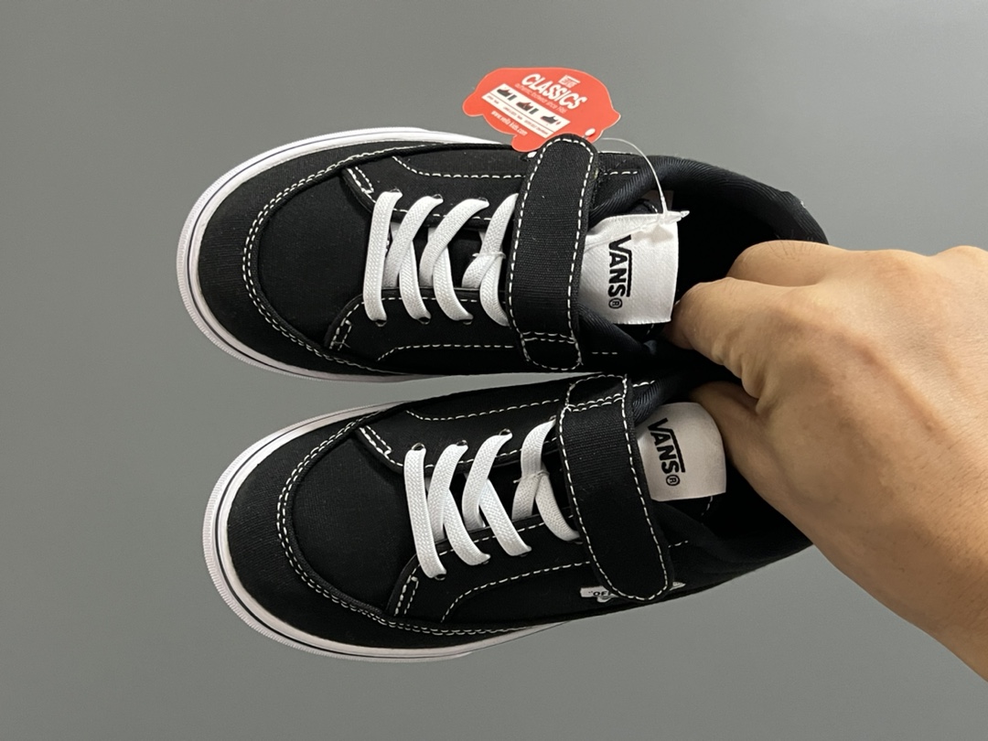 图片[2]-日版万斯魔术贴松紧带儿童鞋26-35码 最受欢迎的日系版万斯，最出名于它的版型设计，非常贴合人体工学设计👍🏻 魔术贴➕松紧带设计，穿脱超级方便✔️ 优质帆布面料，打理超级方便👍🏻-选品中心