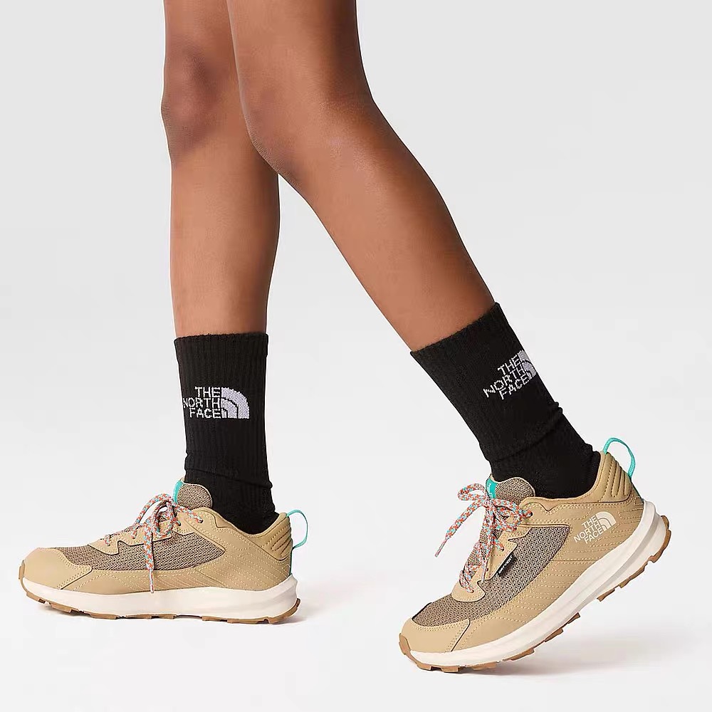 图片[8]-‼️‼️‼️ 北家新款Fastpack徒步旅游运动鞋 尺码：26-37码 经典北面户外系列[嘿哈] 网面皮料拼接，透气又舒适☁️ 魔术贴设计、穿脱方便✌🏻 橡胶耐磨防滑大底，脚感超赞👍🏻 户外日常都超级合适✔️-选品中心