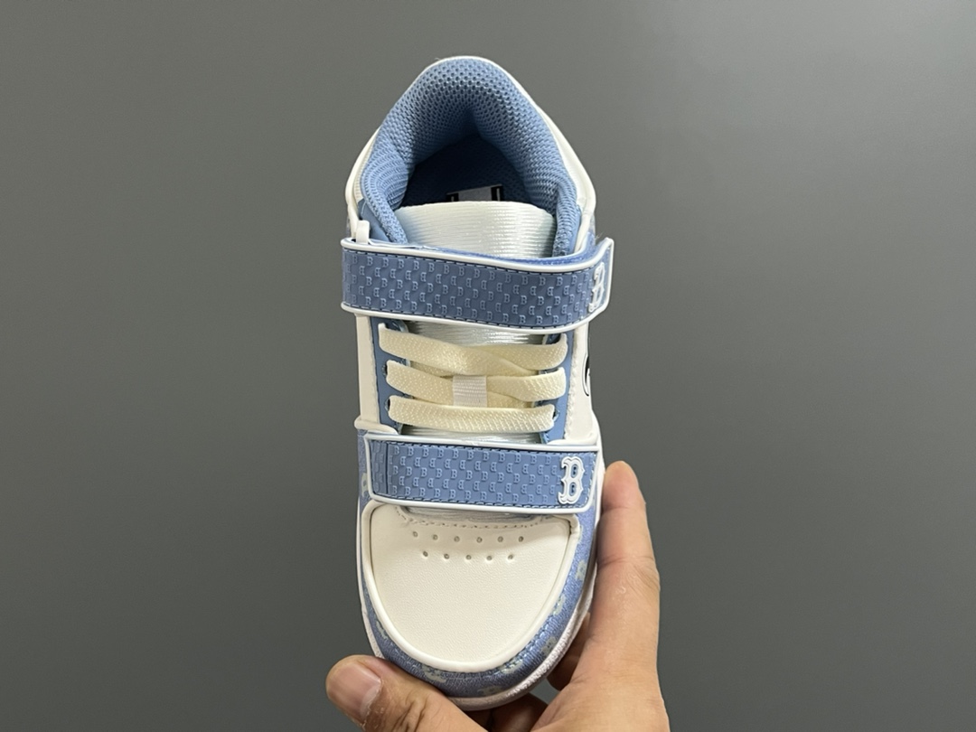 图片[8]-ML家新款时髦复古儿童魔术贴运动鞋 尺码：26-37.5 超级有学生感的MLB系列[嘿哈] 优质皮料，质感满满💯 魔术贴➕松紧带设计，穿脱超方便✌🏻 耐磨防滑大底，脚感超赞👍🏻-选品中心