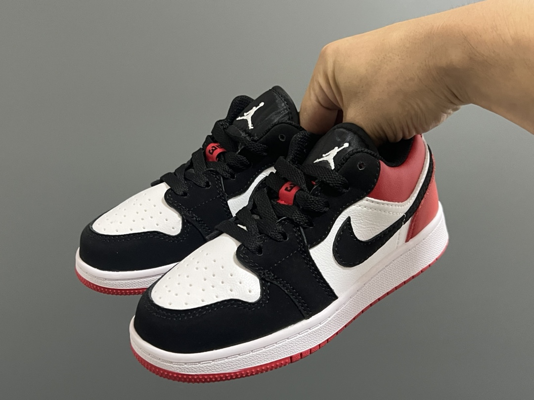 图片[2]-福利款乔一低帮鞋带扣儿童运动鞋 尺码：22-37码 经典乔一低帮🆕 百搭又时髦🆒 附赠鞋带扣，穿脱方便✌🏻 优质皮料拼接，质感满满💯-选品中心