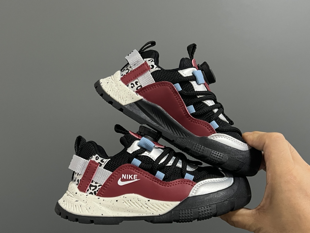 图片[9]-NK ACG轮胎底锁扣儿童运动鞋 尺码：27-37码 经典乔ACG轮胎底系列🆕 精致锁扣，质感超赞👍🏻 橡胶包头耐磨防滑大底✌🏻 优质皮料鞋面拼接☁️-选品中心