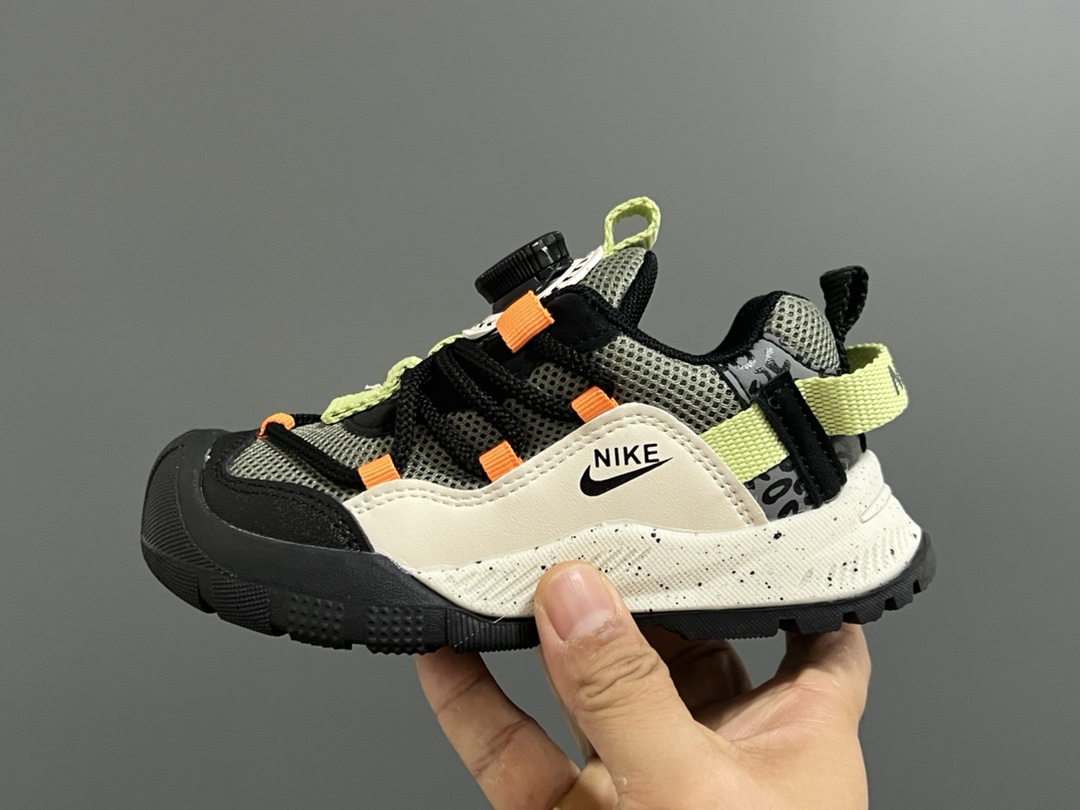 图片[4]-NK ACG轮胎底锁扣儿童运动鞋 尺码：27-37码 经典乔ACG轮胎底系列🆕 精致锁扣，质感超赞👍🏻 橡胶包头耐磨防滑大底✌🏻 优质皮料鞋面拼接☁️-选品中心