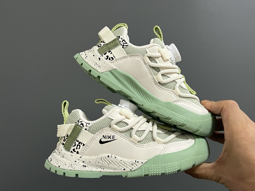 图片[8]-NK ACG轮胎底锁扣儿童运动鞋 尺码：27-37码 经典乔ACG轮胎底系列🆕 精致锁扣，质感超赞👍🏻 橡胶包头耐磨防滑大底✌🏻 优质皮料鞋面拼接☁️-选品中心