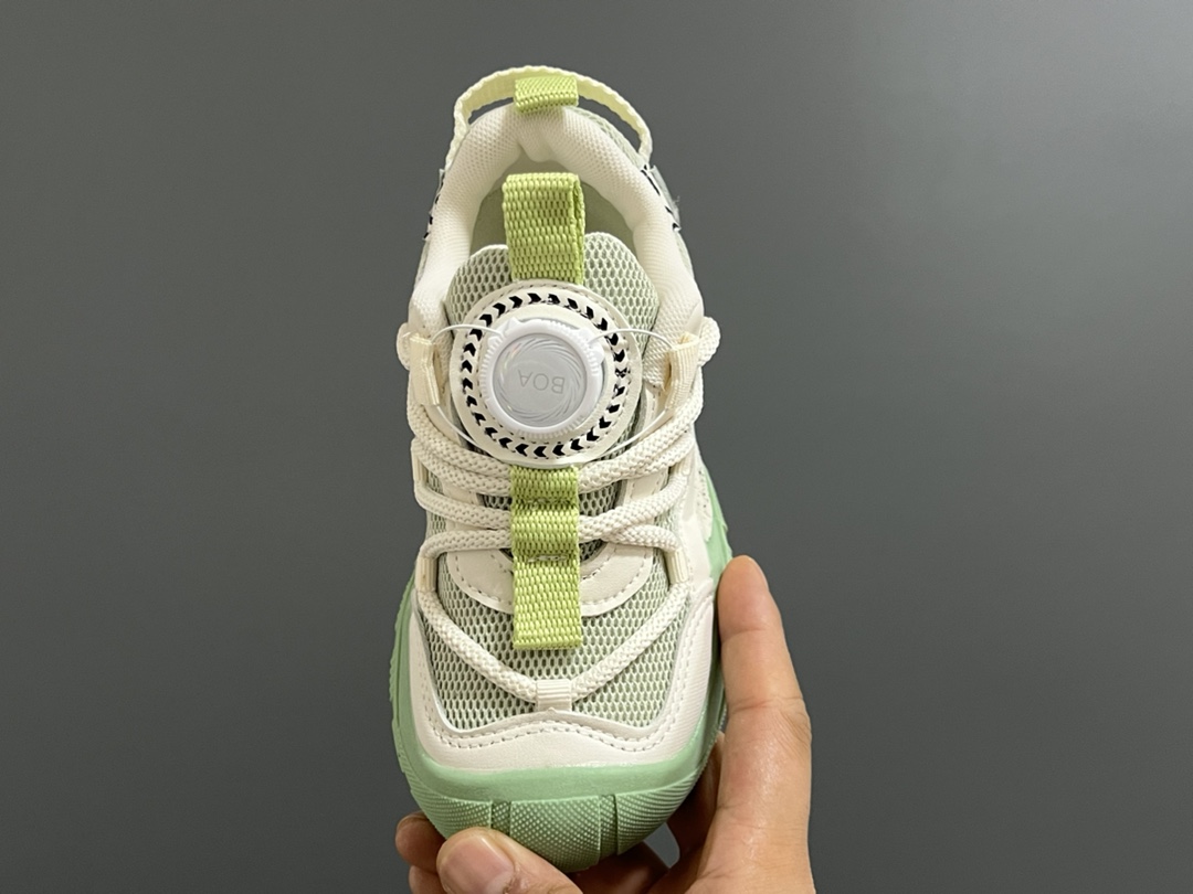 图片[7]-NK ACG轮胎底锁扣儿童运动鞋 尺码：27-37码 经典乔ACG轮胎底系列🆕 精致锁扣，质感超赞👍🏻 橡胶包头耐磨防滑大底✌🏻 优质皮料鞋面拼接☁️-选品中心