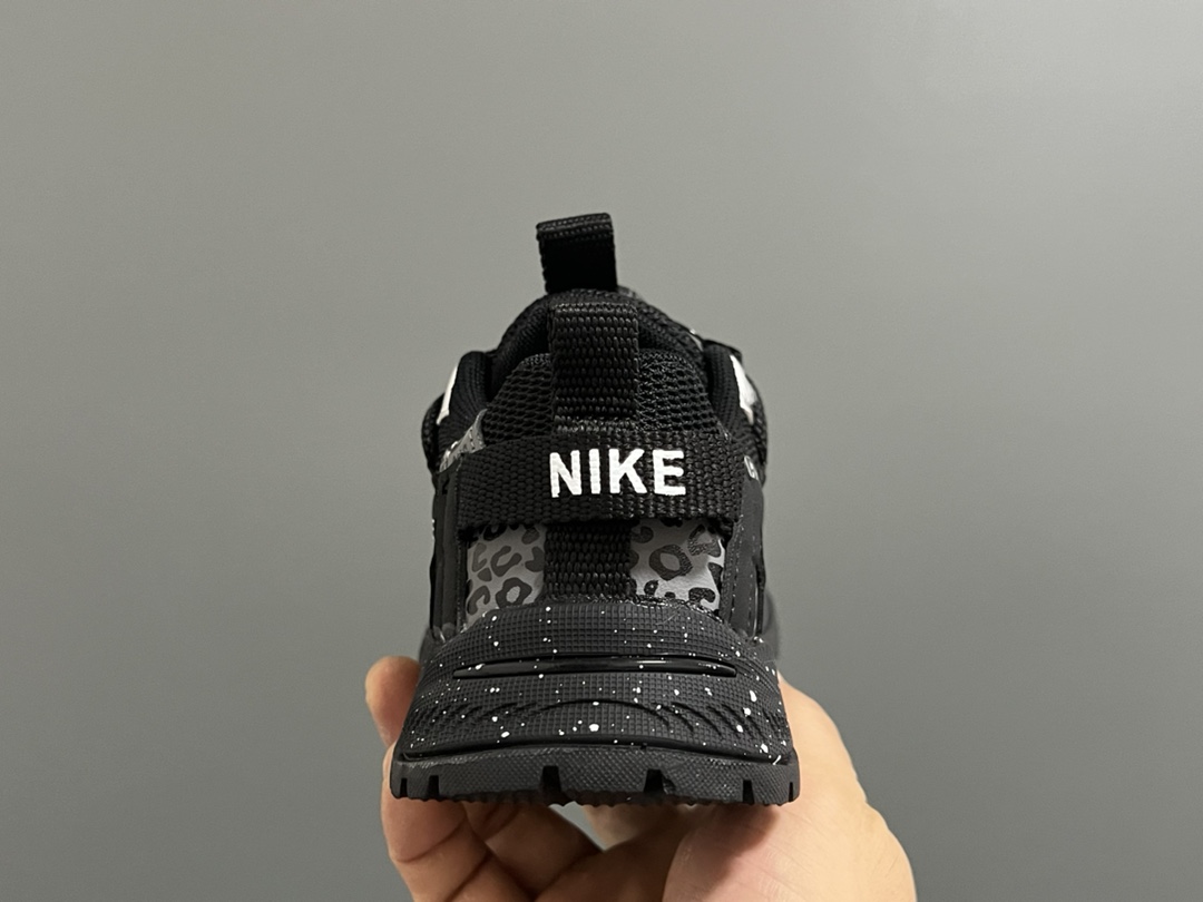 图片[7]-NK ACG轮胎底锁扣儿童运动鞋 尺码：27-37码 经典乔ACG轮胎底系列🆕 精致锁扣，质感超赞👍🏻 橡胶包头耐磨防滑大底✌🏻 优质皮料鞋面拼接☁️-选品中心