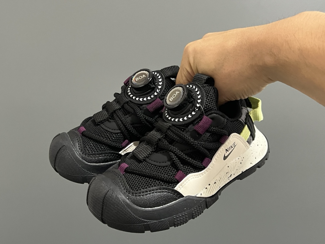 图片[2]-NK ACG轮胎底锁扣儿童运动鞋 尺码：27-37码 经典乔ACG轮胎底系列🆕 精致锁扣，质感超赞👍🏻 橡胶包头耐磨防滑大底✌🏻 优质皮料鞋面拼接☁️-选品中心