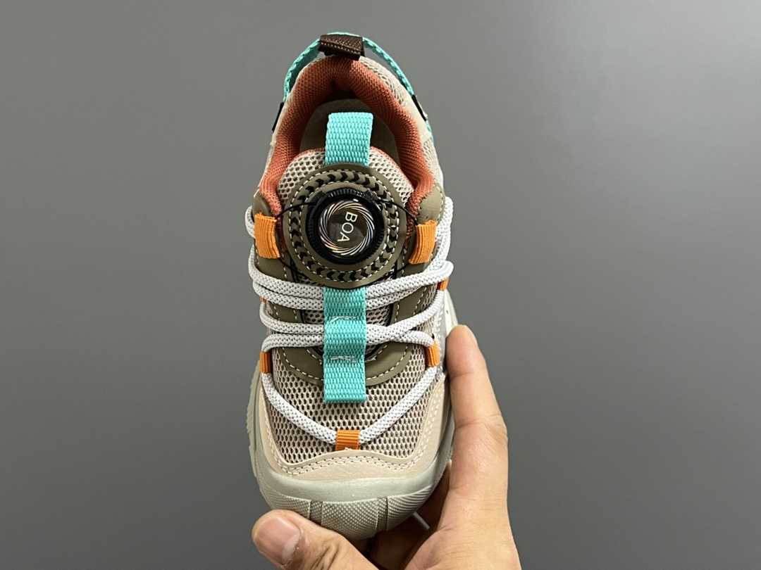 图片[8]-NK ACG轮胎底锁扣儿童运动鞋 尺码：27-37码 经典乔ACG轮胎底系列🆕 精致锁扣，质感超赞👍🏻 橡胶包头耐磨防滑大底✌🏻 优质皮料鞋面拼接☁️-选品中心