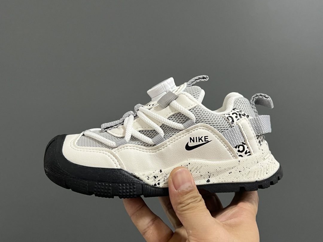 图片[4]-NK ACG轮胎底锁扣儿童运动鞋 尺码：27-37码 经典乔ACG轮胎底系列🆕 精致锁扣，质感超赞👍🏻 橡胶包头耐磨防滑大底✌🏻 优质皮料鞋面拼接☁️-选品中心