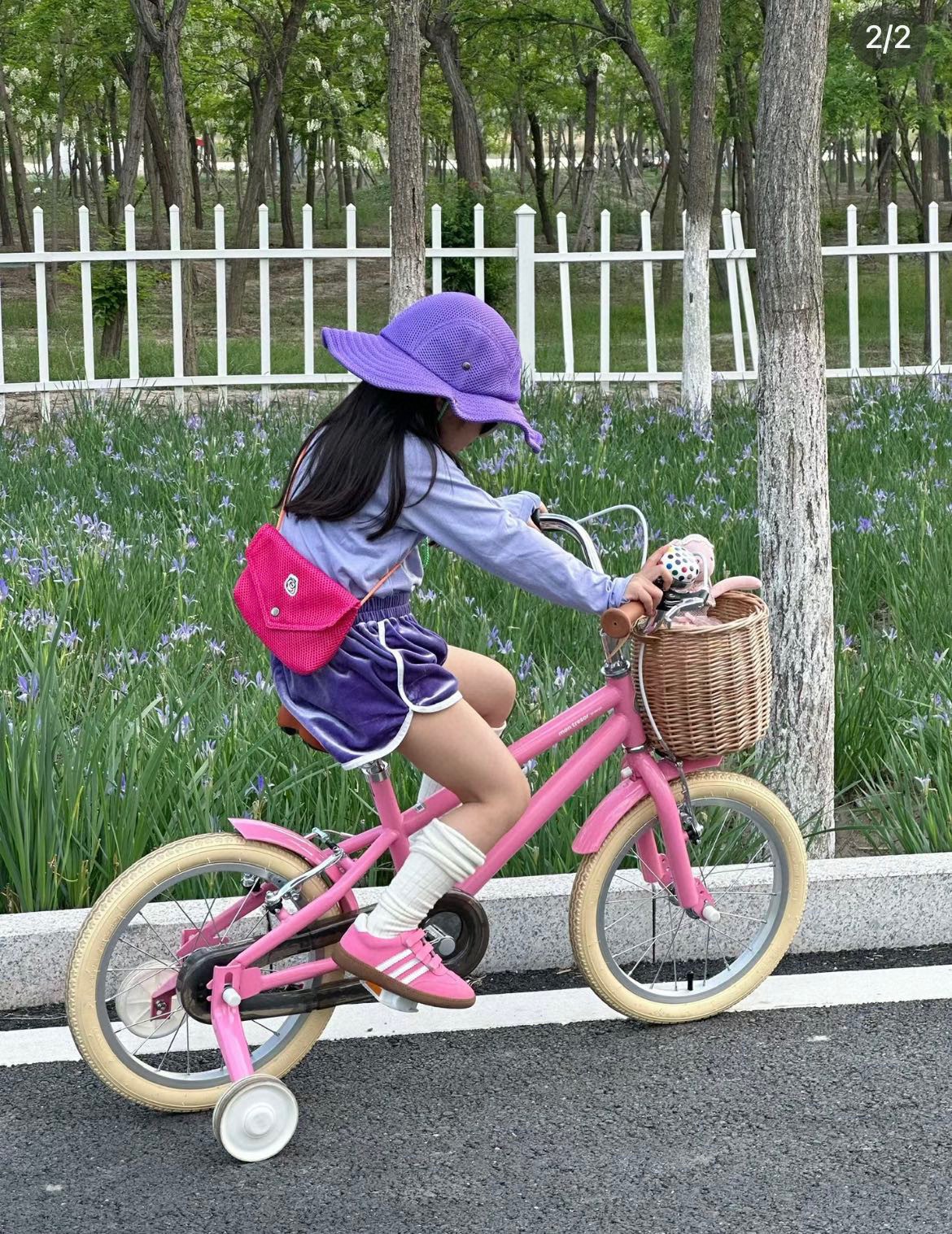 图片[9]-阿迪新款德训gazelle儿童魔术贴休闲鞋（小童） 尺码：24-37码 全网火爆的gazelle系列 超嗲的配色，上脚超好看😍 大小童魔术贴区分🆚匠心打造❤️.. 橡胶耐磨防滑大底，脚感超赞👍🏻.-选品中心