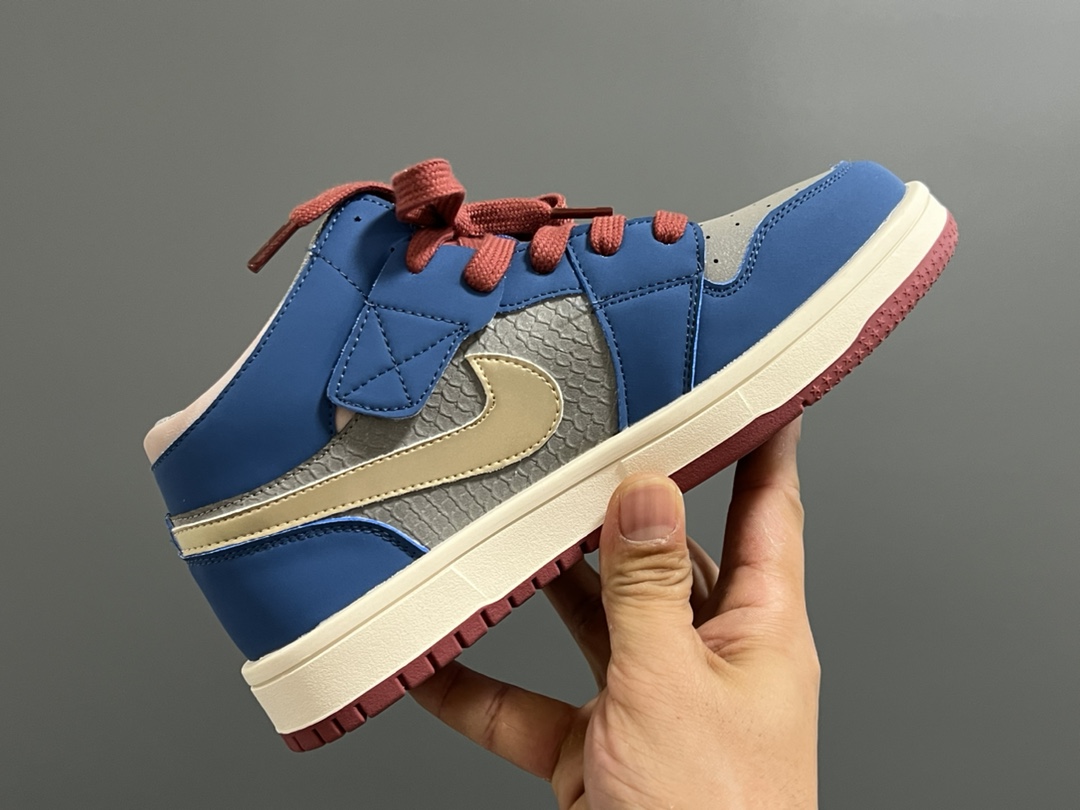 图片[7]-乔一中帮联名魔术贴儿童篮球鞋 尺码：26-37码 经典乔一中帮款式🆕 秋冬超合适❤️ 魔术贴设计，穿脱方便✌🏻 联名系列，细节印花超可爱😍-选品中心