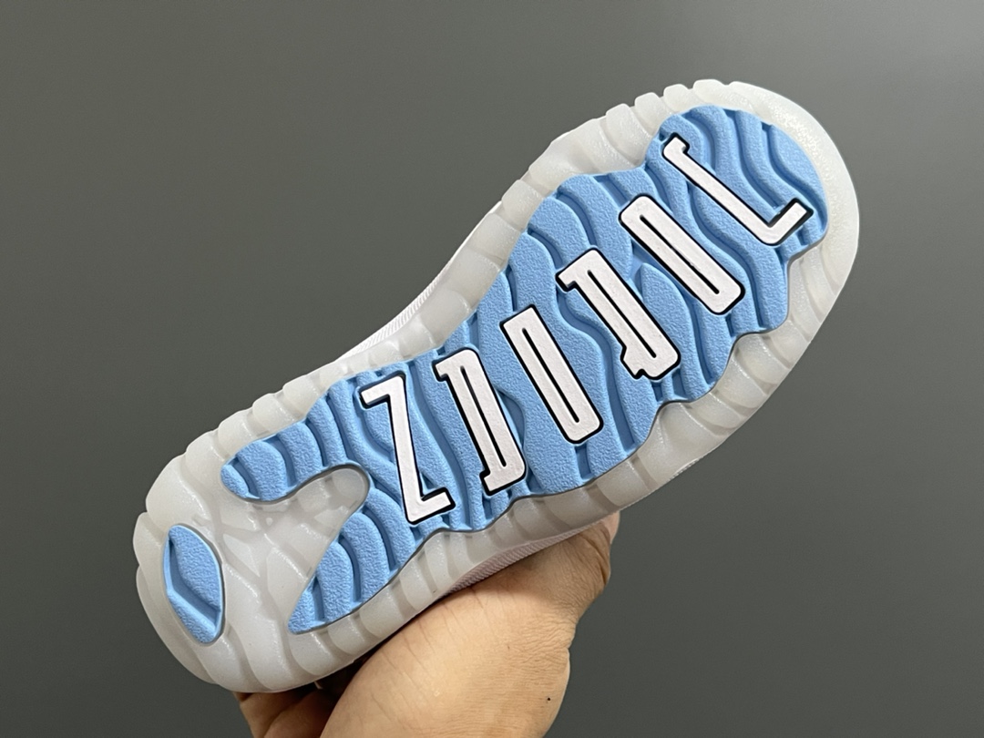 “Classic Joe 11 Low-Key Kid Basketball Shoes in Various Sizes” - 图片 9