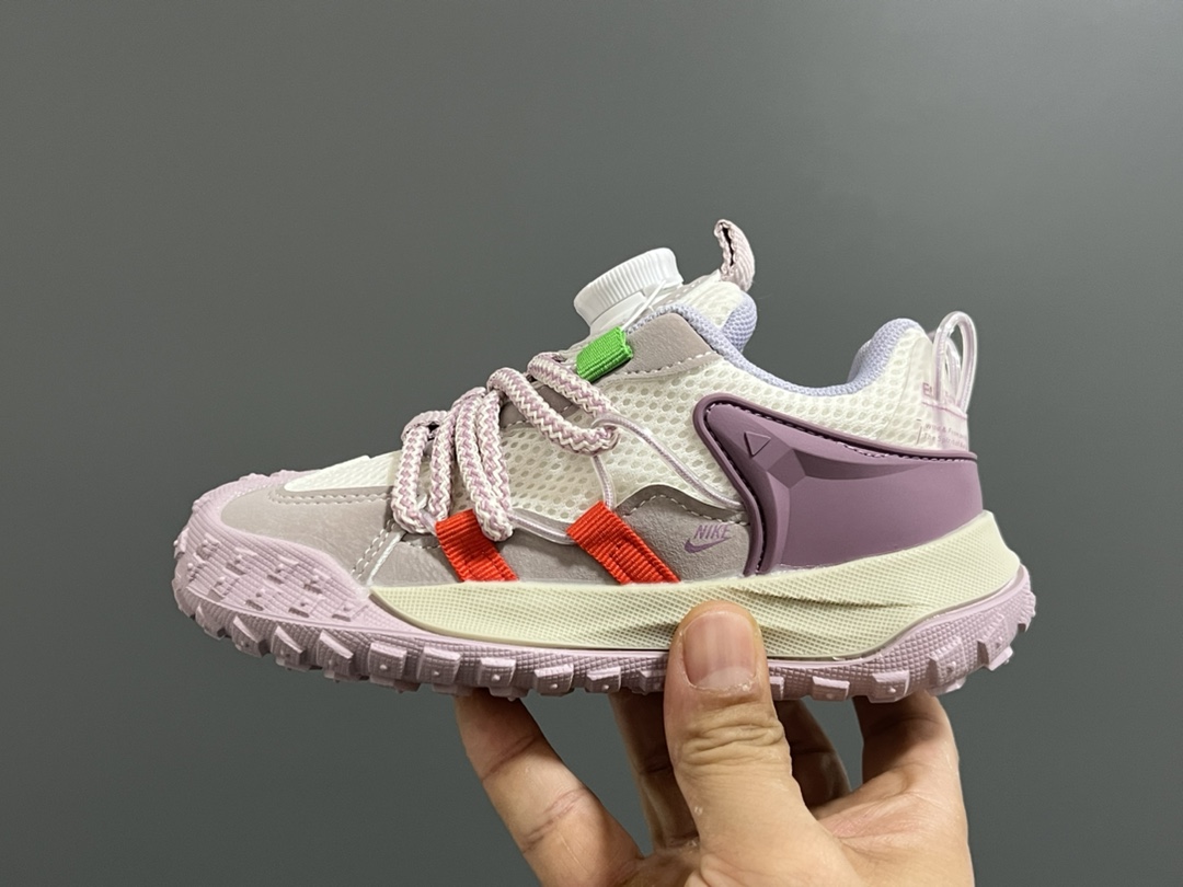 图片[4]-NK 新款锁扣网面儿童老爹运动鞋 尺码：27-37码 经典锁扣设计，一按一拉，超级方便✌🏻 网面透气舒适☁️ 耐磨防滑橡胶大底✌🏻 老爹款超舒适✔️-选品中心