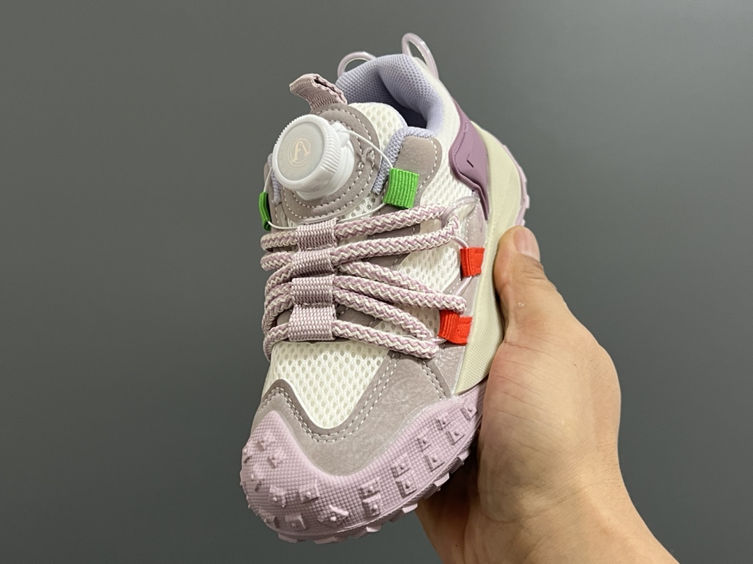 图片[3]-NK 新款锁扣网面儿童老爹运动鞋 尺码：27-37码 经典锁扣设计，一按一拉，超级方便✌🏻 网面透气舒适☁️ 耐磨防滑橡胶大底✌🏻 老爹款超舒适✔️-选品中心