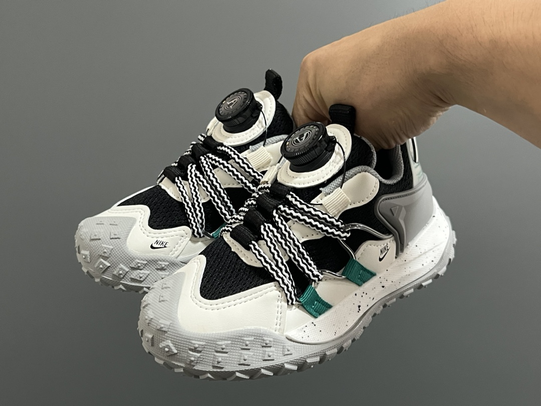 图片[2]-NK 新款锁扣网面儿童老爹运动鞋 尺码：27-37码 经典锁扣设计，一按一拉，超级方便✌🏻 网面透气舒适☁️ 耐磨防滑橡胶大底✌🏻 老爹款超舒适✔️-选品中心