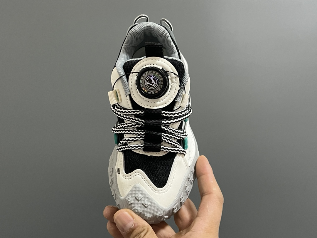 图片[5]-NK 新款锁扣网面儿童老爹运动鞋 尺码：27-37码 经典锁扣设计，一按一拉，超级方便✌🏻 网面透气舒适☁️ 耐磨防滑橡胶大底✌🏻 老爹款超舒适✔️-选品中心