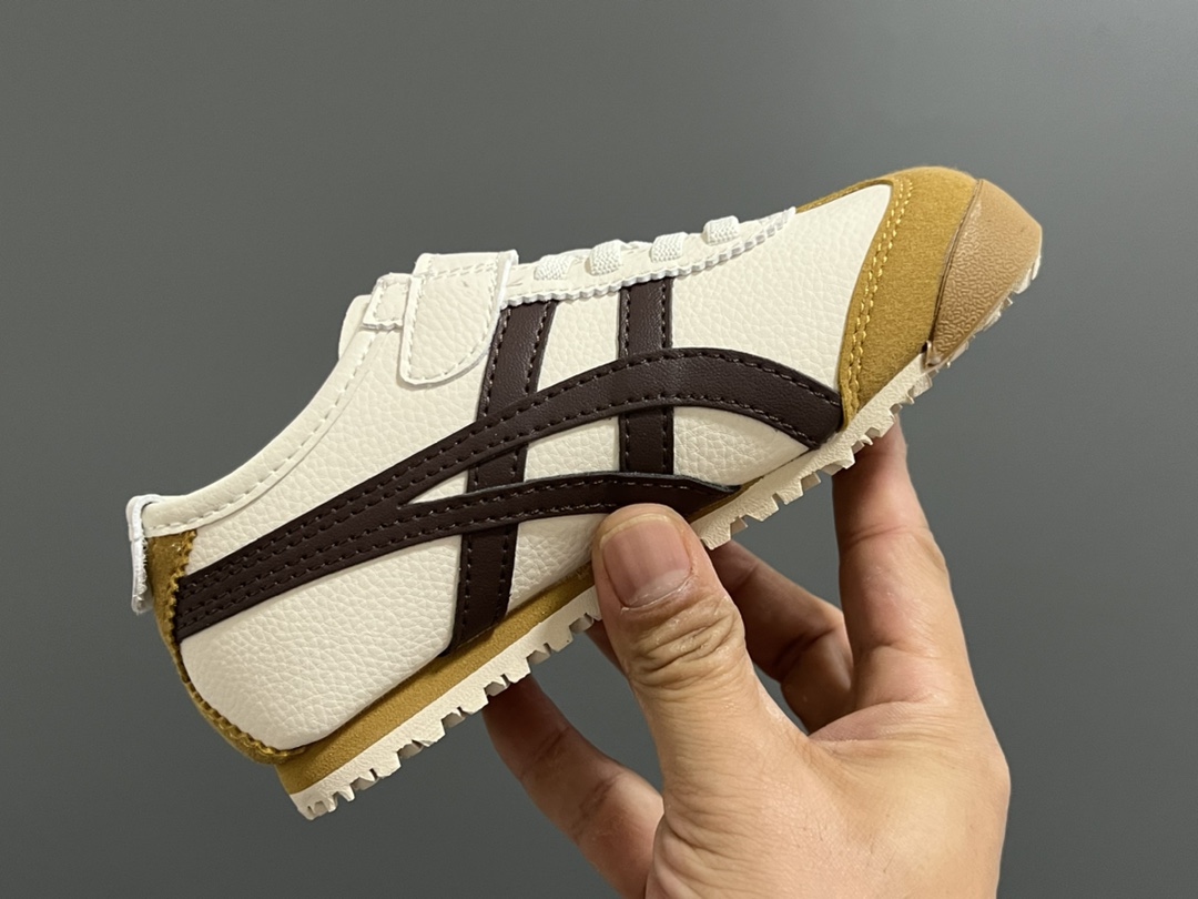 图片[7]-YSS 新款限量儿童魔术贴休闲鞋 尺码：22-37码 新工厂新工艺新材料🆕 新配色更好看啦✌🏻 经典款式设计，低调奢华有内涵❤️ 魔术贴松紧带设计，穿脱超方便✔️ 超弹橡胶大底，脚感超赞👍🏻-选品中心