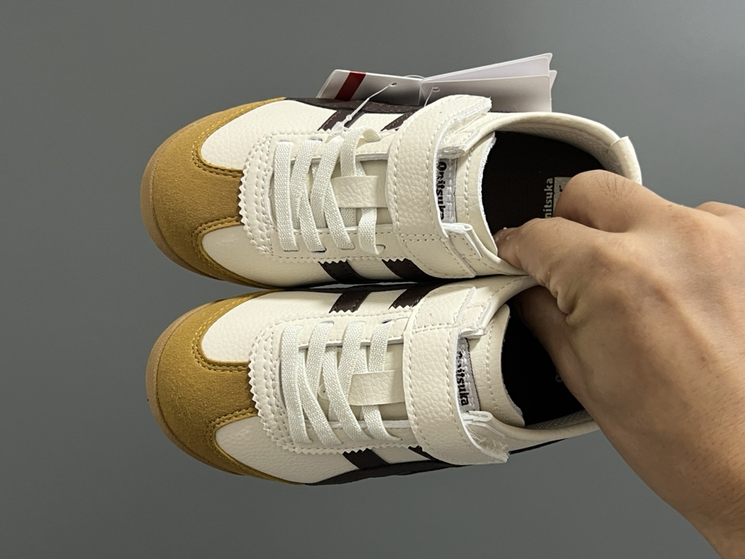 YSS 新款限量儿童魔术贴休闲鞋 尺码：22-37码 新工厂新工艺新材料🆕 新配色更好看啦✌🏻 经典款式设计，低调奢华有内涵❤️ 魔术贴松紧带设计，穿脱超方便✔️ 超弹橡胶大底，脚感超赞👍🏻-选品中心