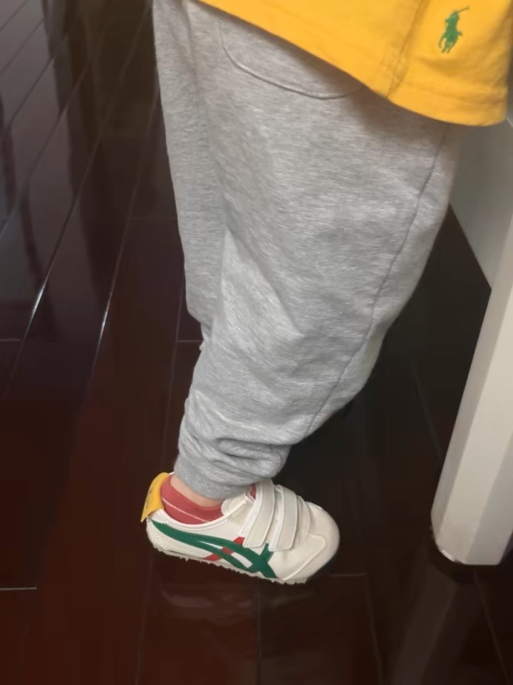 图片[8]-尺码表更新：👇🏻YSS 新款限量儿童魔术贴休闲鞋 尺码：22-37码 内长为适合脚长，脚多长选多长 例：脚长17左右选择28.5码比较合适 多花一分钟量好脚长，🉑️节约来回换码的时间和运费哦😘-选品中心