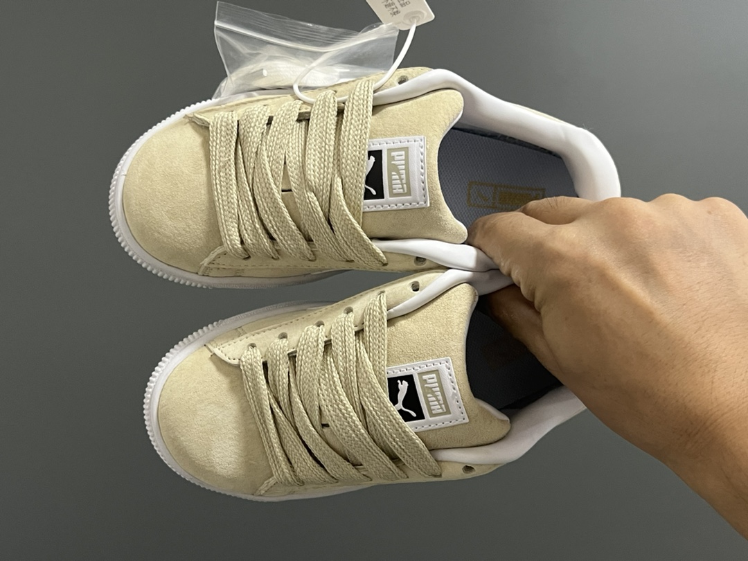 彪M新款反毛皮儿童休闲鞋 尺码：22-35码 经典PUMA系列🆕 优质反毛皮鞋面，质感满满💯 耐磨防滑大底，脚感超赞👍🏻 附赠一对鞋带替换✌🏻-选品中心