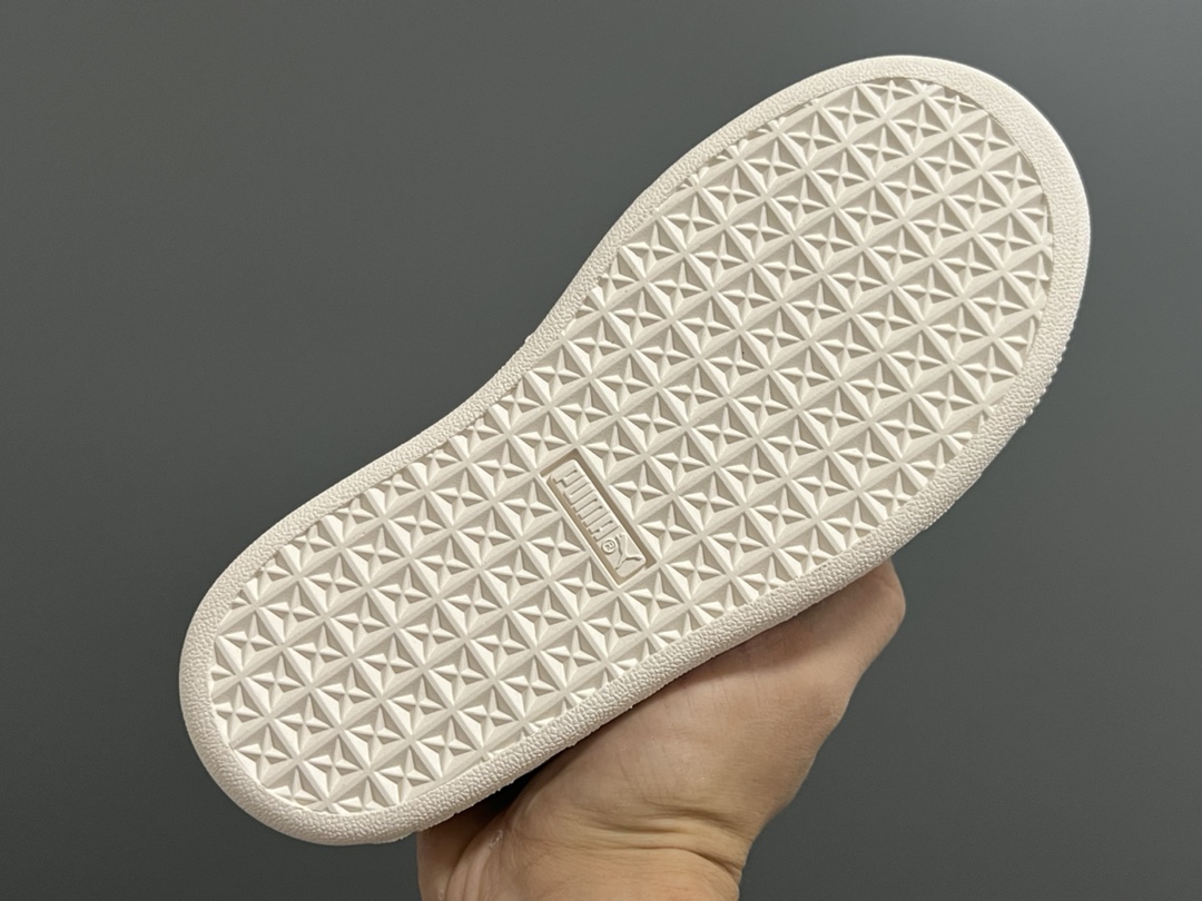 图片[7]-彪M新款反毛皮儿童休闲鞋 尺码：22-35码 经典PUMA系列🆕 优质反毛皮鞋面，质感满满💯 耐磨防滑大底，脚感超赞👍🏻 附赠一对鞋带替换✌🏻-选品中心