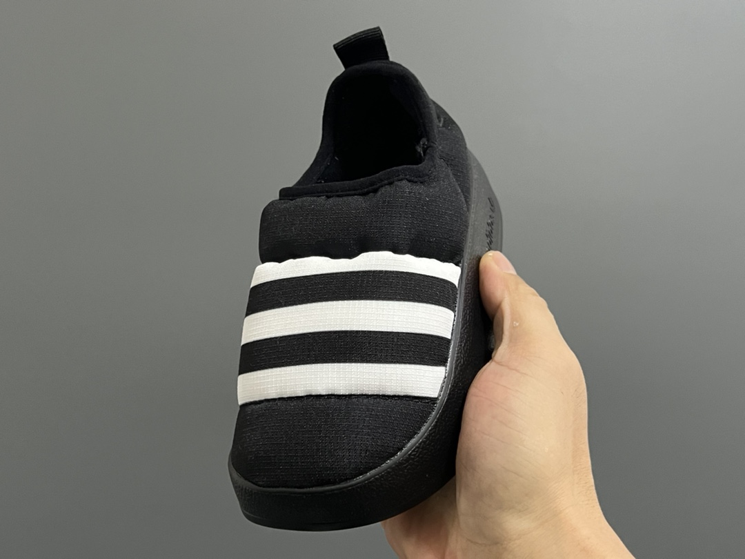 图片[3]-原单版A家新款面包儿童一脚蹬休闲鞋 尺码：28-38码 经典面包鞋系列，丑萌丑萌哒😍 空气棉面料，舒适不闷脚✌🏻 一脚蹬款式设计，穿脱方便✔️ 耐磨防滑大底，脚感超赞👍🏻-选品中心