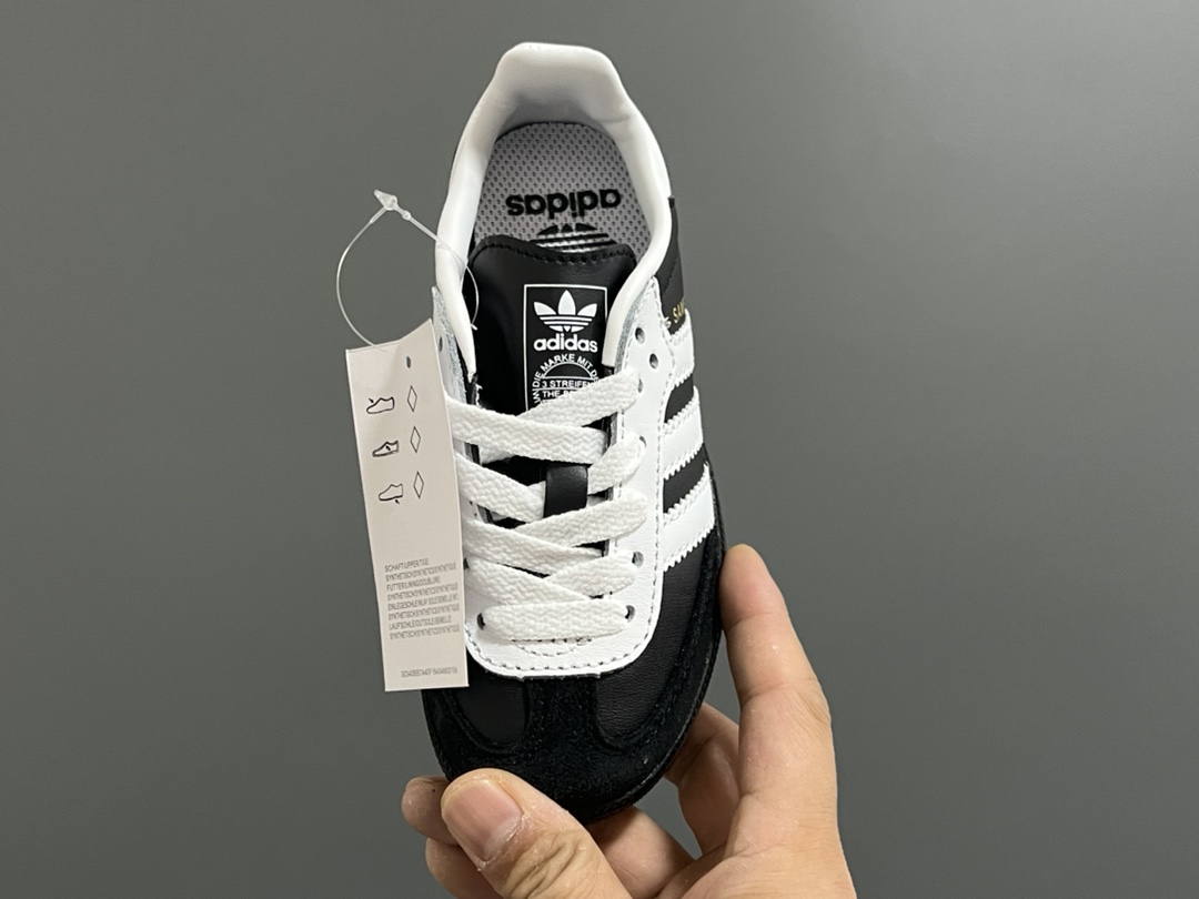 图片[8]-美版A家德训联名儿童休闲鞋 尺码：24-37码 爱惨了德训系列🆕 新工厂新工艺新配色👏🏻 优质皮料拼接，质感满满💯 耐磨防滑大底，脚感超赞👍🏻-选品中心