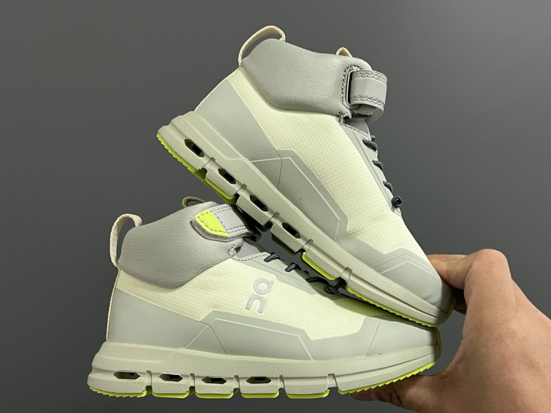 图片[9]-加绒 昂跑秋冬新款中帮儿童运动鞋 尺码：26-37码 小众的昂跑系列On🔥 超轻超软的云朵大底 魔术贴➕松紧带设计，穿脱超方便✌🏻 中帮款式，保护稚嫩脚踝🦶 橡胶耐磨防滑大底，脚感不言而喻☁️-选品中心