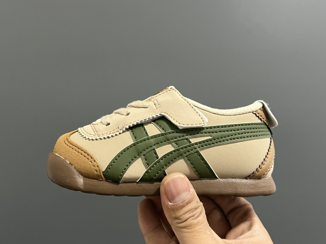 图片[4]-YSS飞机翼魔术贴婴童休闲鞋 尺码：22.5-28.5码 经典亚瑟士婴童款🆕 优质皮料，质感满满💯 飞翼式魔术贴设计，穿脱超方便✌🏻-选品中心