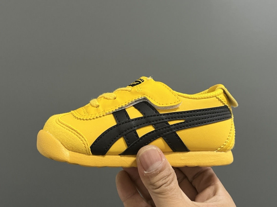 图片[4]-YSS飞机翼魔术贴婴童休闲鞋 尺码：22.5-28.5码 经典亚瑟士婴童款🆕 优质皮料，质感满满💯 飞翼式魔术贴设计，穿脱超方便✌🏻-选品中心