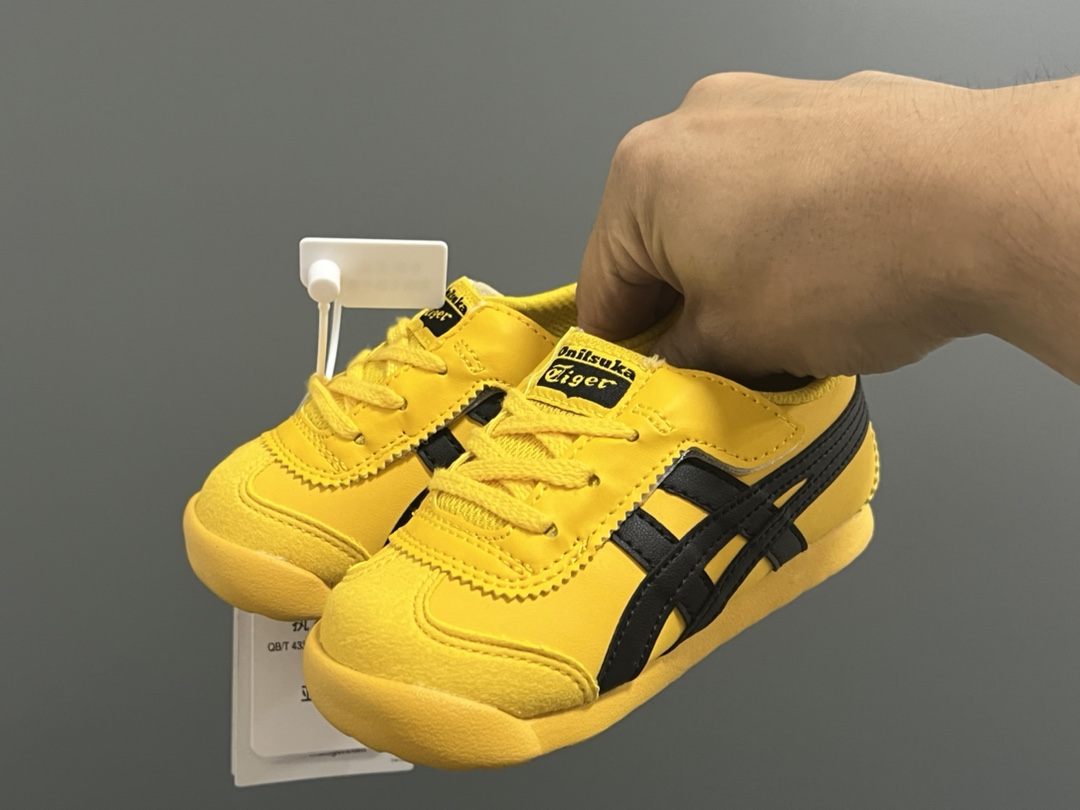 图片[2]-YSS飞机翼魔术贴婴童休闲鞋 尺码：22.5-28.5码 经典亚瑟士婴童款🆕 优质皮料，质感满满💯 飞翼式魔术贴设计，穿脱超方便✌🏻-选品中心