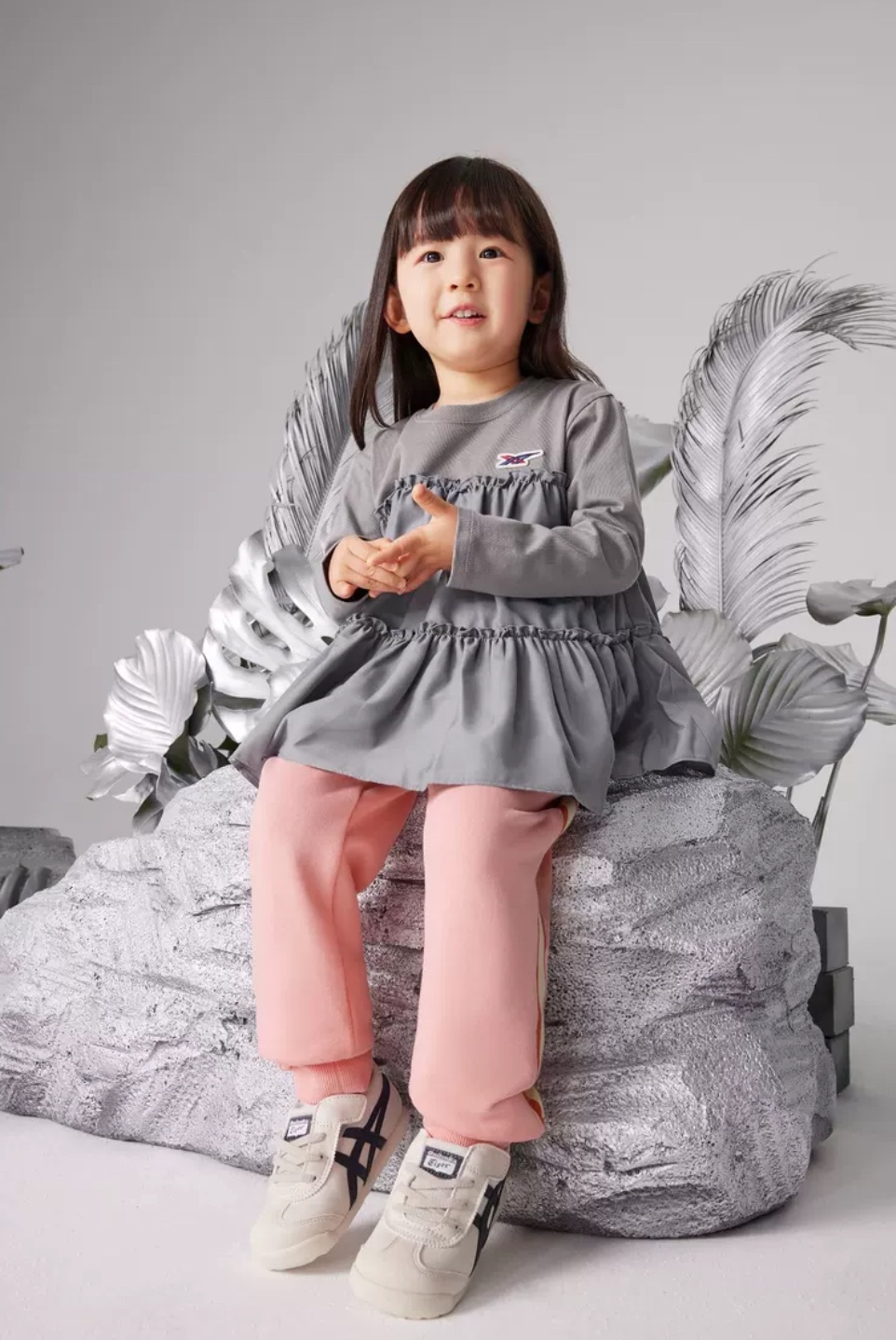 图片[8]-YSS飞机翼魔术贴婴童休闲鞋 尺码：22.5-28.5码 经典亚瑟士婴童款🆕 优质皮料，质感满满💯 飞翼式魔术贴设计，穿脱超方便✌🏻-选品中心