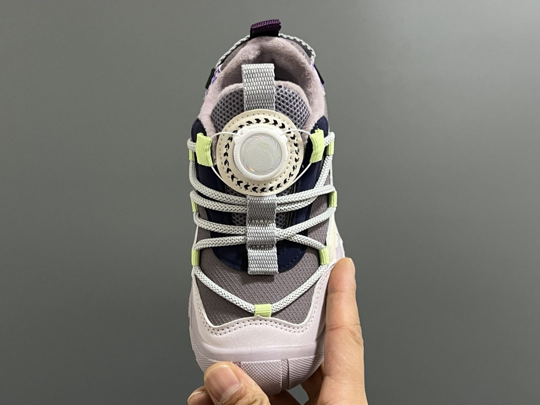 图片[8]-加绒款NK ACG轮胎底锁扣儿童运动鞋 尺码：27-37码 加绒内里，保暖又舒适❄️ 精致锁扣，质感超赞👍🏻 橡胶包头耐磨防滑大底✌🏻 优质皮料鞋面拼接☁️-选品中心