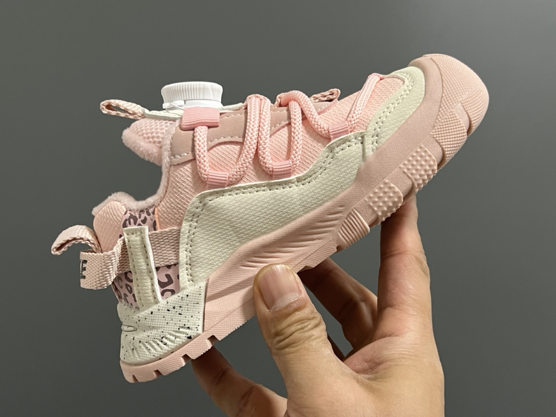 图片[6]-加绒款NK ACG轮胎底锁扣儿童运动鞋 尺码：27-37码 加绒内里，保暖又舒适❄️ 精致锁扣，质感超赞👍🏻 橡胶包头耐磨防滑大底✌🏻 优质皮料鞋面拼接☁️-选品中心