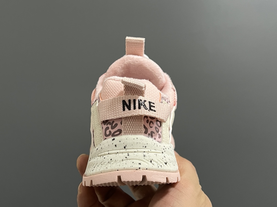 图片[7]-加绒款NK ACG轮胎底锁扣儿童运动鞋 尺码：27-37码 加绒内里，保暖又舒适❄️ 精致锁扣，质感超赞👍🏻 橡胶包头耐磨防滑大底✌🏻 优质皮料鞋面拼接☁️-选品中心