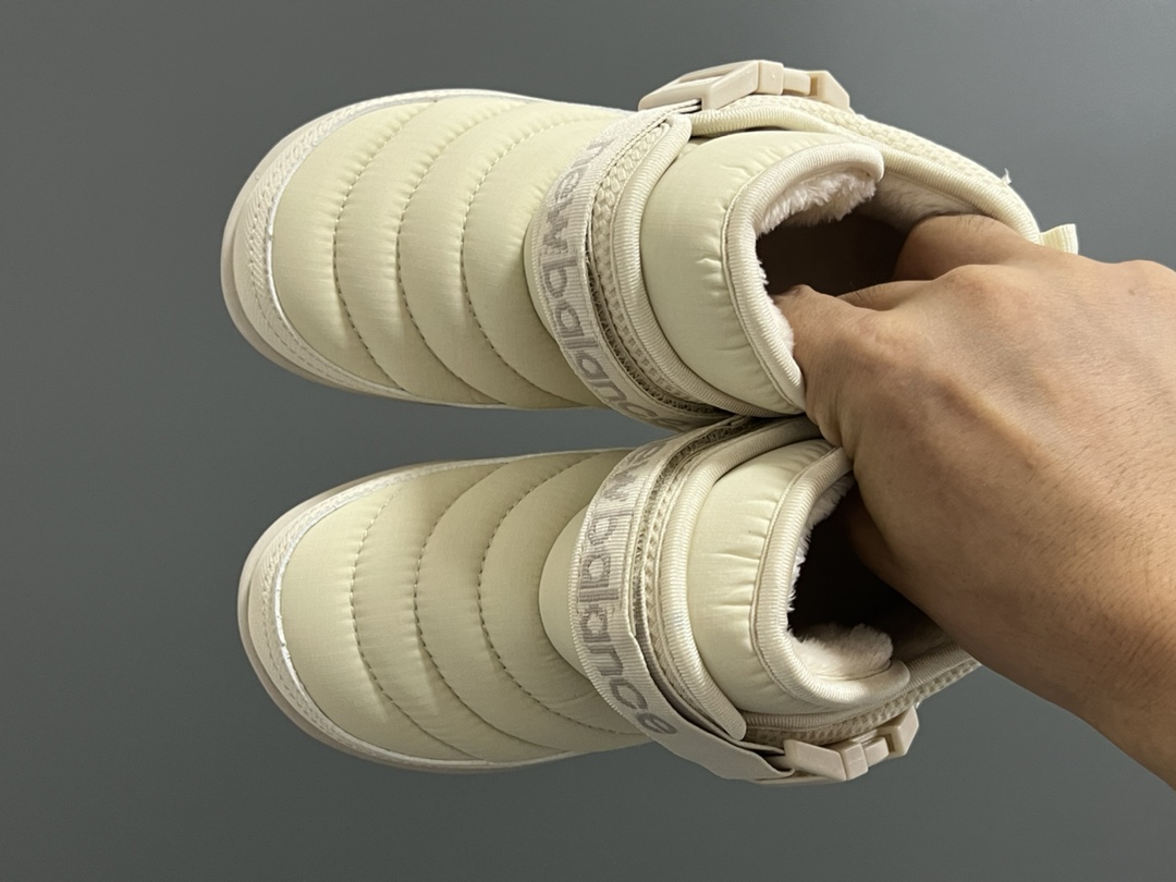 图片[2]-加绒NB中帮卡扣防风儿童雪地靴 尺码：24-39码 加绒款NB中帮系列❄️ 内里加绒，保暖又舒适☁️ 卡扣设计，穿脱超方便✌🏻 耐磨防滑大底，脚感超赞👍🏻-选品中心