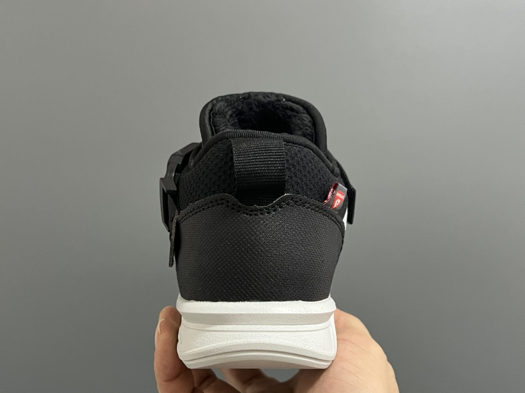 图片[8]-加绒NB中帮卡扣防风儿童雪地靴 尺码：24-39码 加绒款NB中帮系列❄️ 内里加绒，保暖又舒适☁️ 卡扣设计，穿脱超方便✌🏻 耐磨防滑大底，脚感超赞👍🏻-选品中心