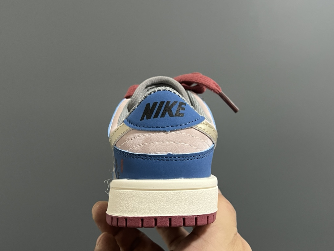 图片[5]-低帮联名卡通魔术贴儿童篮球鞋 尺码：26-37码 经典S比低帮款式🆕 可爱的悟空挂件，金箍棒可以旋转的哦✔️ 魔术贴设计，穿脱方便✌🏻-选品中心