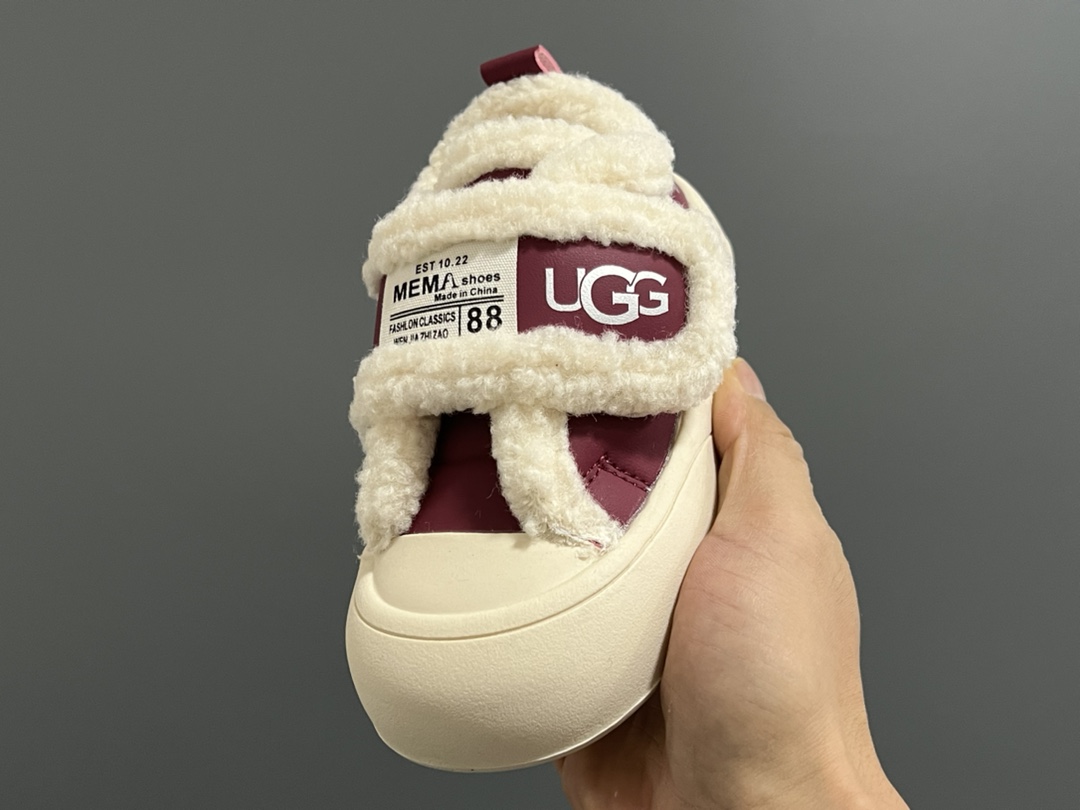 图片[3]-U家羊羔毛魔术贴儿童棉鞋 尺码：26-37码 UGG经典羊羔毛🐑系列 魔术贴设计，穿脱方便✌🏻 内里羊羔毛，保暖又舒适❄️-选品中心