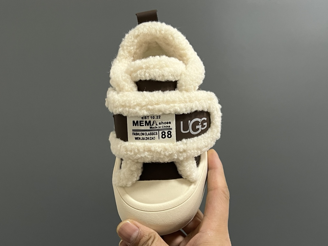 图片[7]-U家羊羔毛魔术贴儿童棉鞋 尺码：26-37码 UGG经典羊羔毛🐑系列 魔术贴设计，穿脱方便✌🏻 内里羊羔毛，保暖又舒适❄️-选品中心
