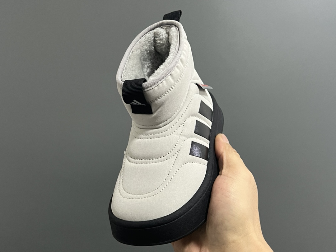 图片[3]-A家秋冬新款adipuff中帮儿童面包棉鞋 尺码：28-37码 经典Adidas系列🆕 内里加绒，保暖又舒适❄️ 舒适面料，柔软又不失时尚🆒 耐磨防滑大底，脚感不言而喻✔️-选品中心