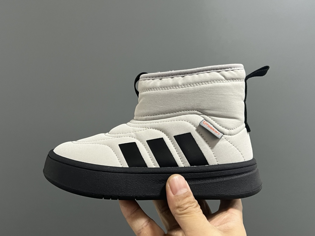 图片[4]-A家秋冬新款adipuff中帮儿童面包棉鞋 尺码：28-37码 经典Adidas系列🆕 内里加绒，保暖又舒适❄️ 舒适面料，柔软又不失时尚🆒 耐磨防滑大底，脚感不言而喻✔️-选品中心