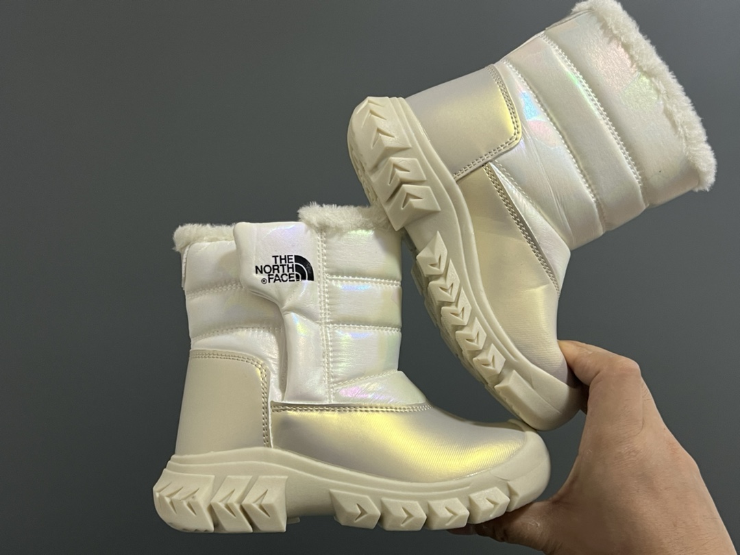 图片[9]-北家新款炫彩高帮魔术贴儿童雪地靴 尺码：28-37码 经典炫彩配色，超好看😍 内里加绒，保暖又舒适❄️ 高帮款式设计，防风又保暖☁️ 橡胶耐磨防滑大底，脚感不言而喻✌🏻-选品中心