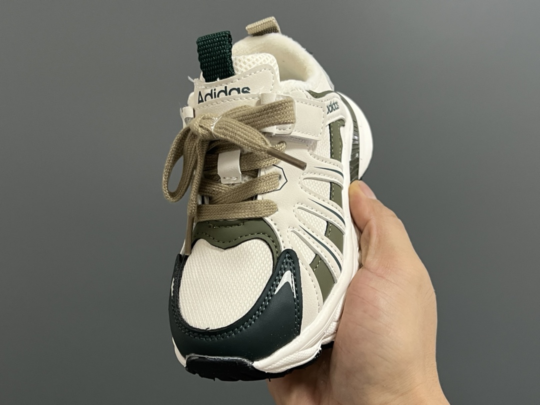 图片[3]-加绒A家新款儿童魔术贴老爹鞋 尺码：27-37码 贴心的加绒设计❄️保暖又舒适☁️ 魔术贴设计，穿脱方便✌🏻 橡胶大底，耐磨防滑✔️-选品中心