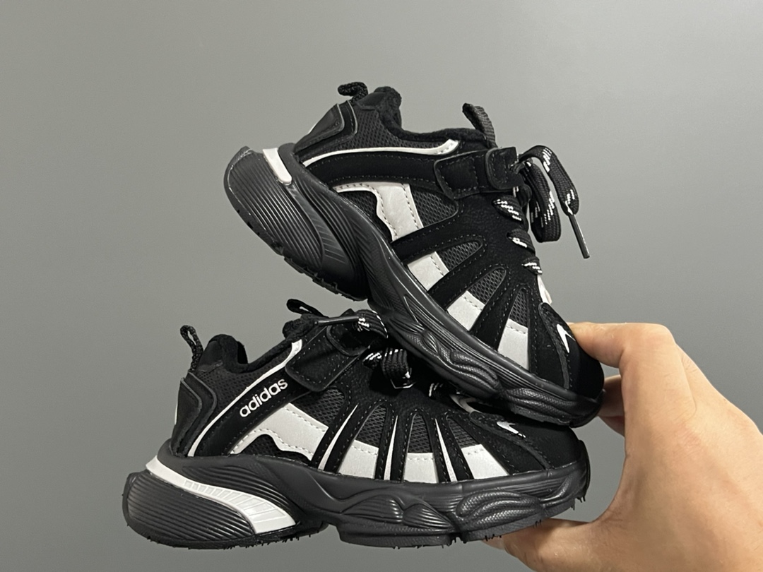 图片[9]-加绒A家新款儿童魔术贴老爹鞋 尺码：27-37码 贴心的加绒设计❄️保暖又舒适☁️ 魔术贴设计，穿脱方便✌🏻 橡胶大底，耐磨防滑✔️-选品中心